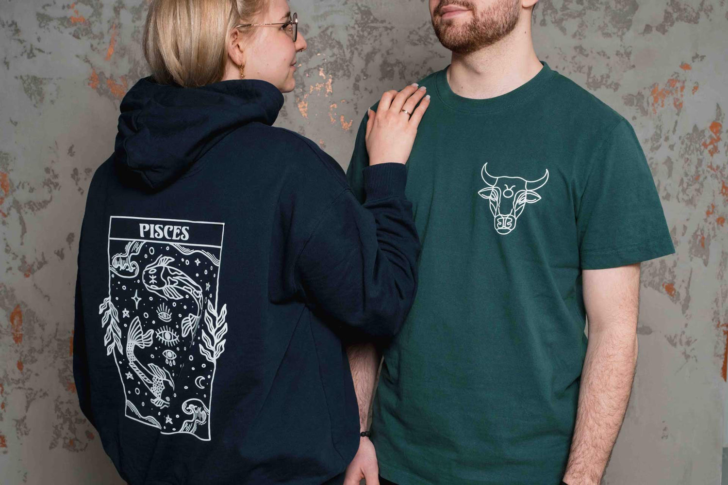 Sternzeichen Pullover & Shirt